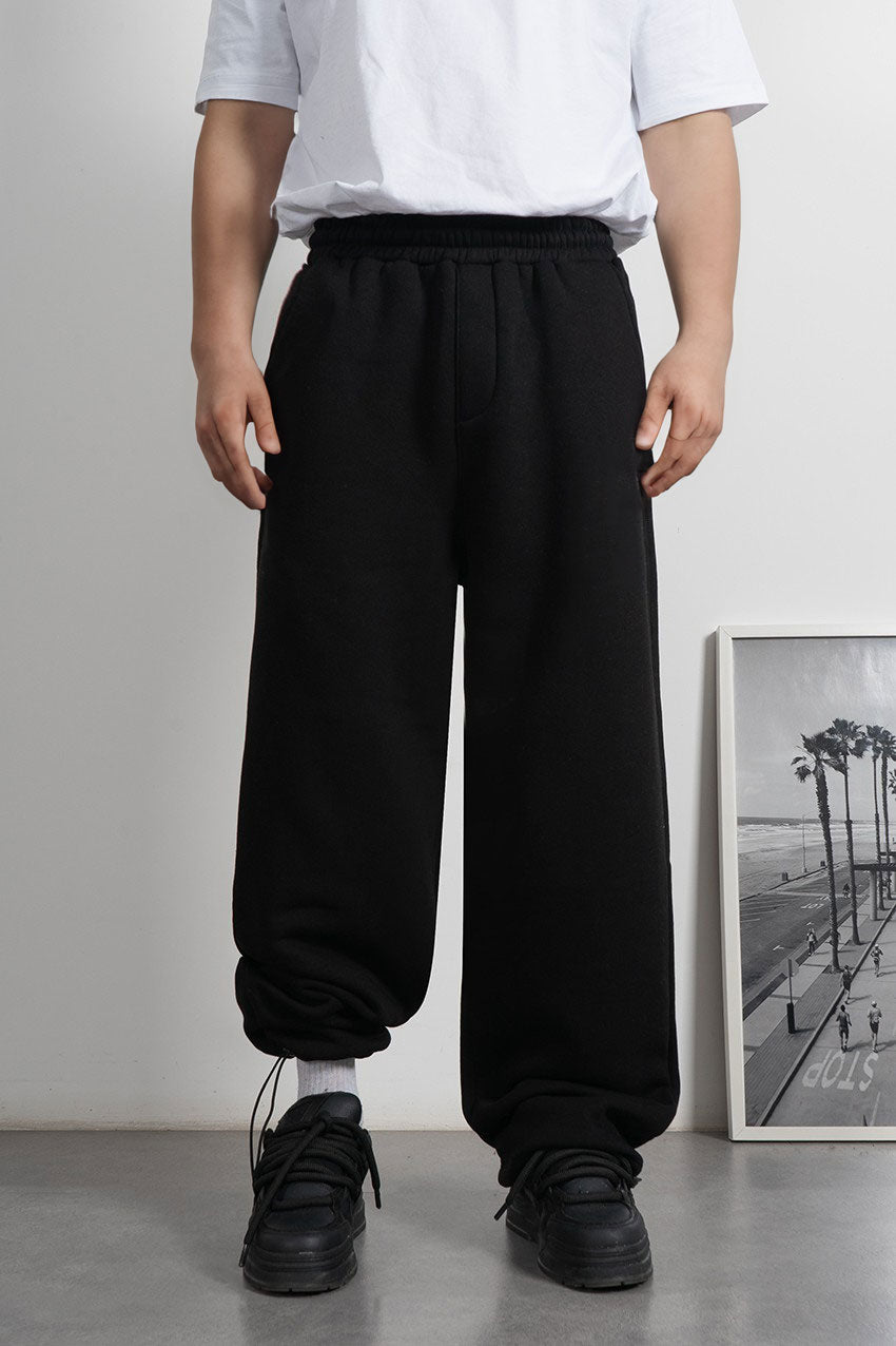 ESSENTIALS Amsterdam Black